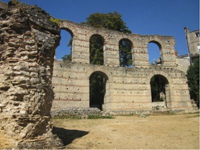coliseum-remains